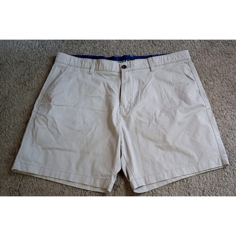 Crown & Ivy Motion Flex Shorts Men’s size 40 Stretch Cotton Twill 6” inseam Tan